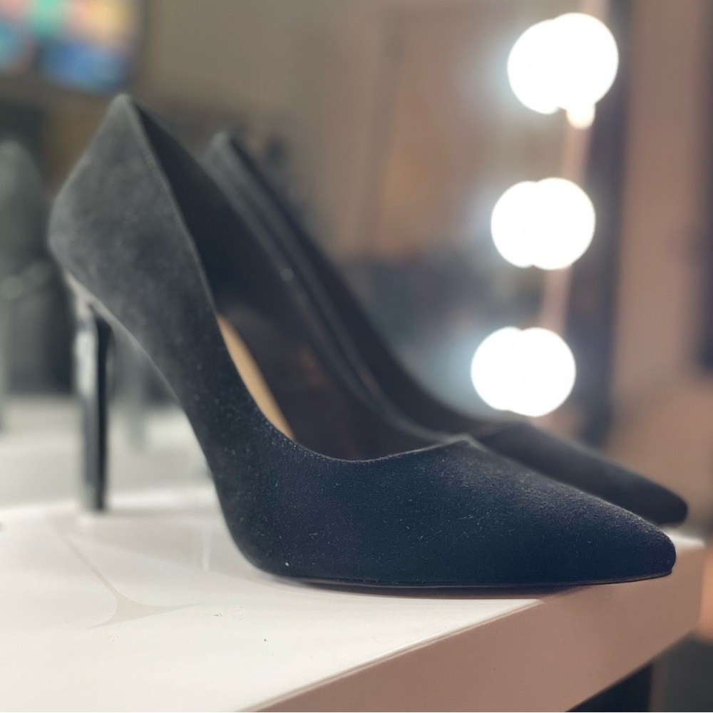 #2 - Nine West Black Suede Stiletto Pointy Toes Heels - Picture 4 of 12